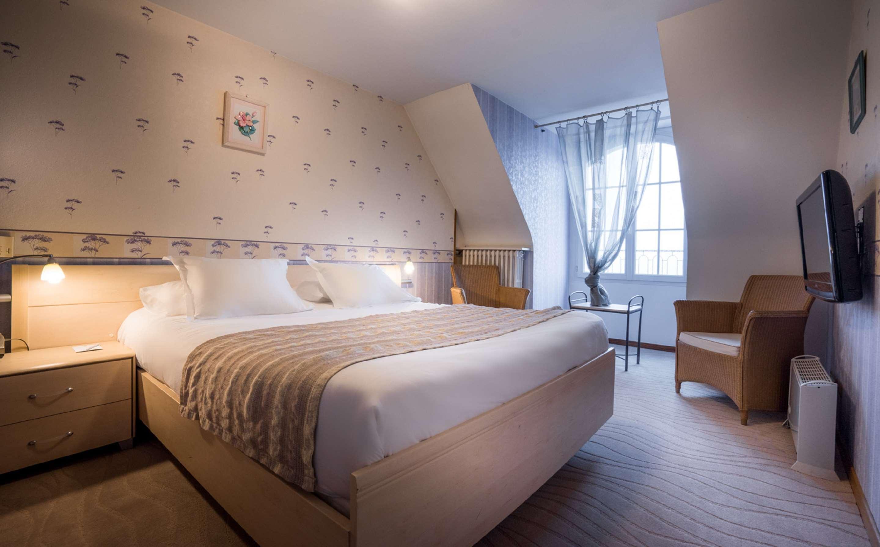 Best Western Ile De France Hotel & Spa Château-Thierry Exterior photo